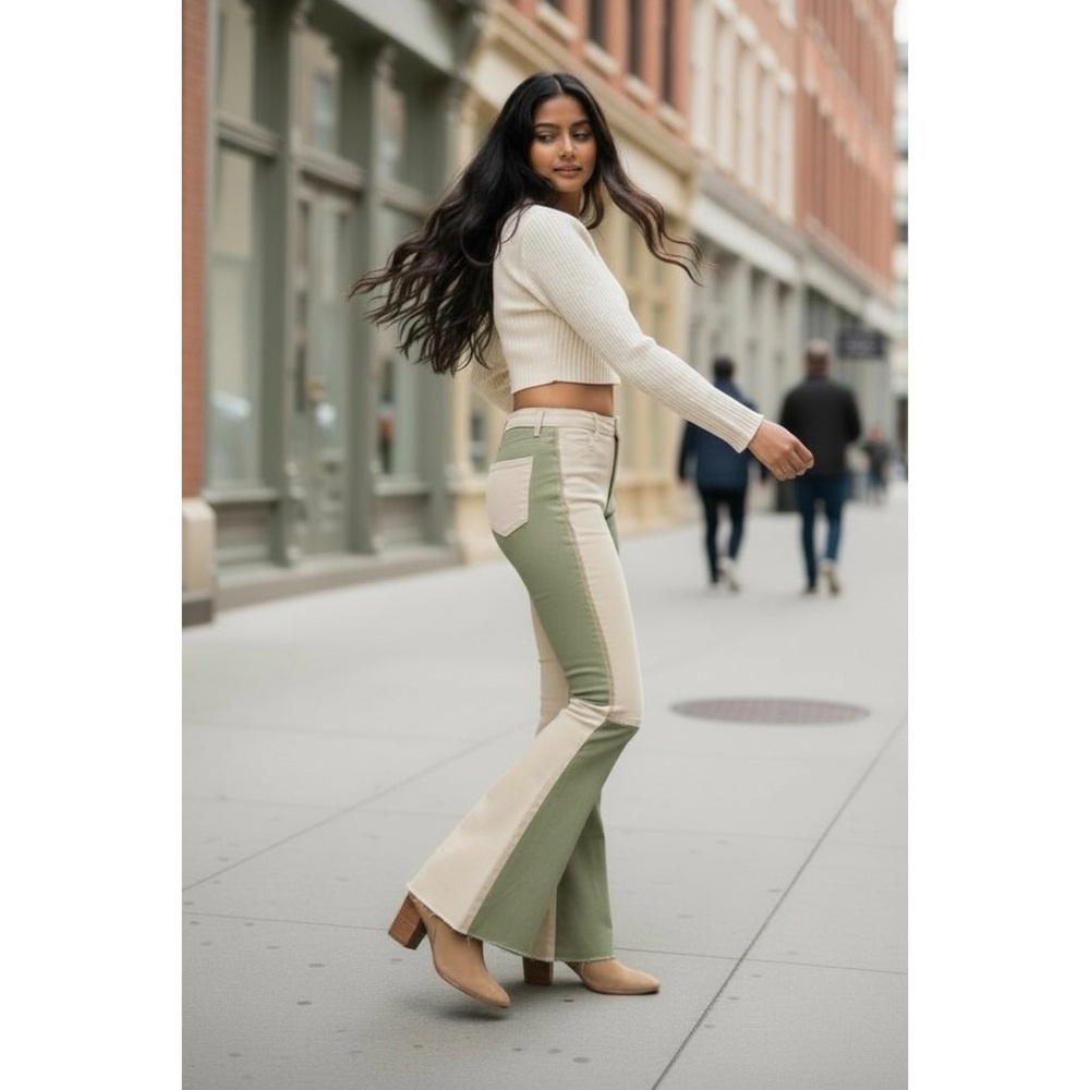 Peach Love Sage & Tan Color Block Flares | 90s Retro Denim - Picture 4 of 9